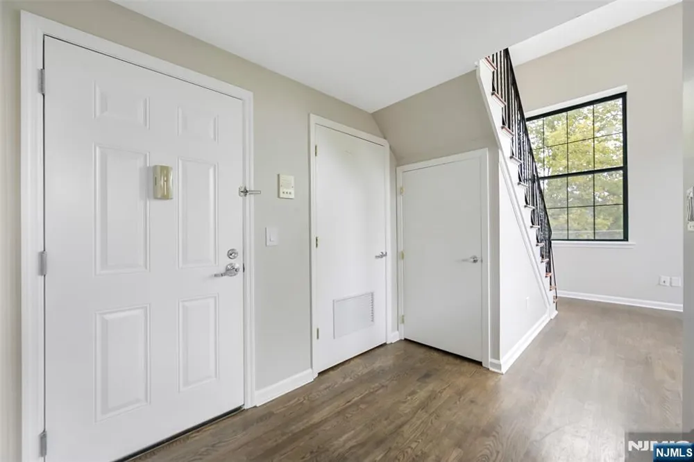 105 -111 Marion Street 18 Paterson, NJ 07522