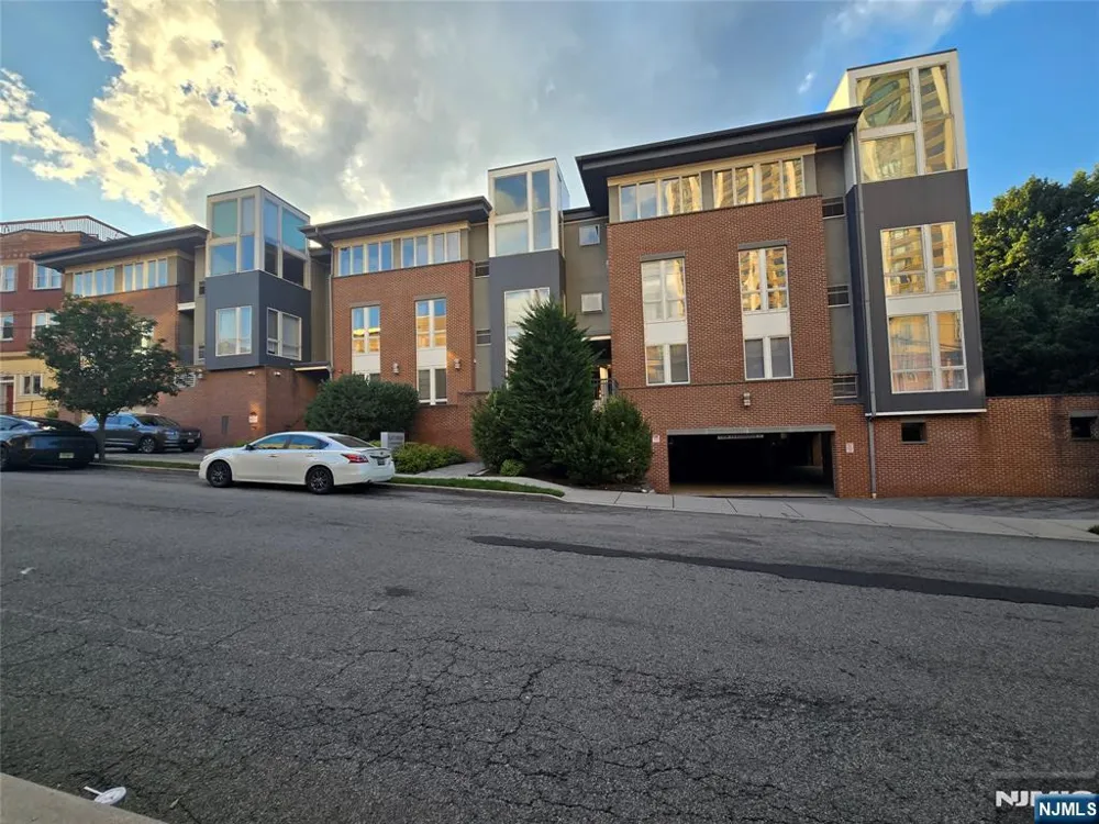 255 Laird Avenue 2 Cliffside Park, NJ 07010