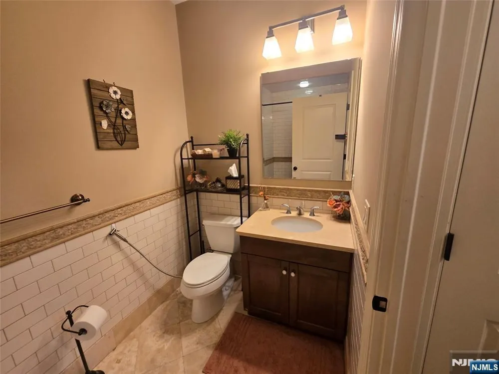 255 Laird Avenue 2 Cliffside Park, NJ 07010