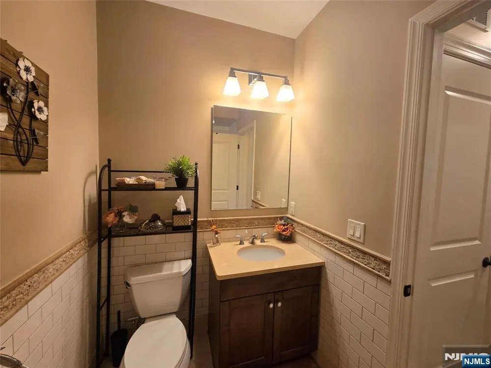 255 Laird Avenue 2 Cliffside Park, NJ 07010
