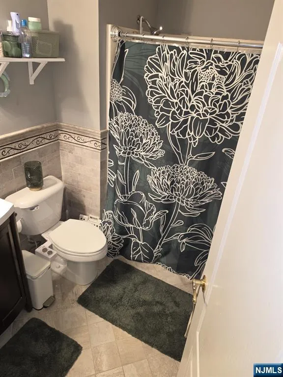 312 Brittany Drive Wayne, NJ 07470