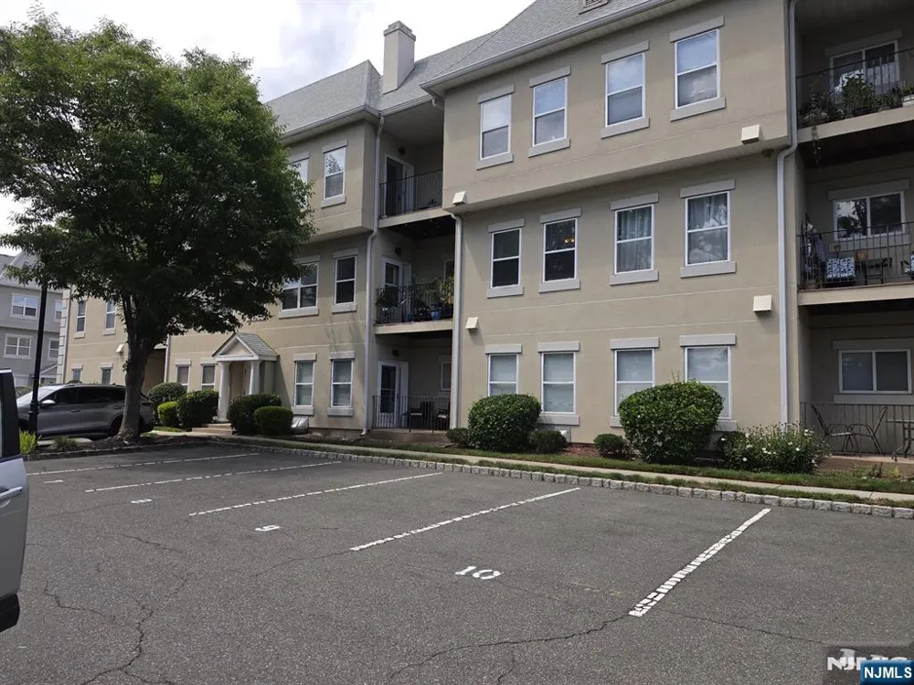 312 Brittany Drive Wayne, NJ 07470