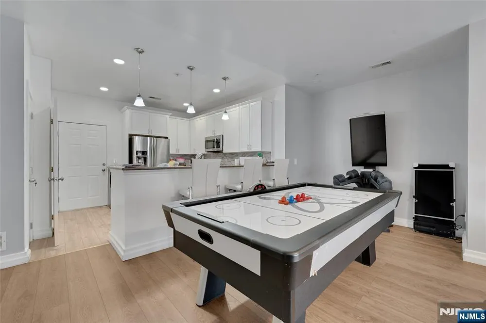 1103 Hamiltion Belleville, NJ Other