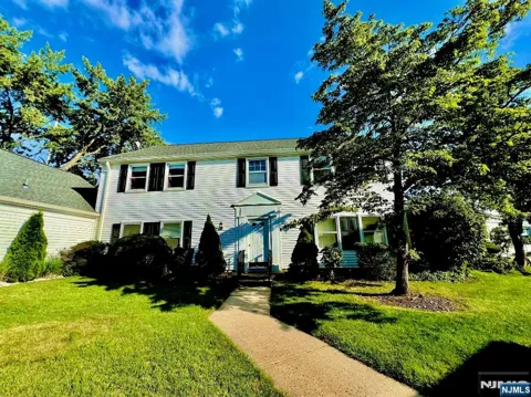 263 Middlebury Lane 263N