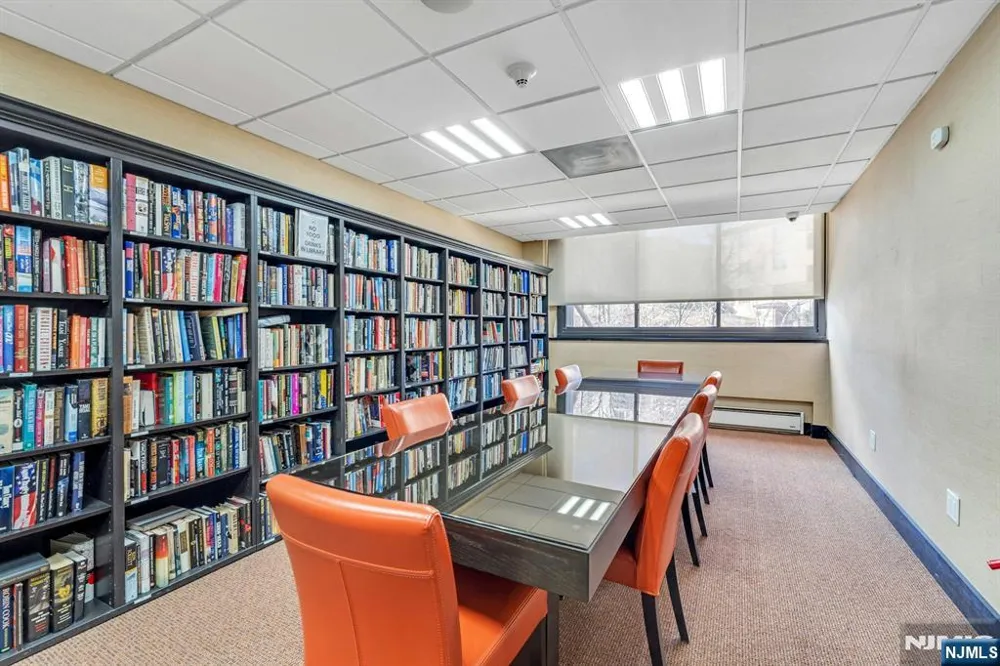250 Gorge Road 10 J Cliffside Park, NJ 07010