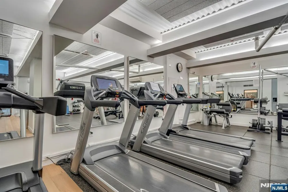 250 Gorge Road 10 J Cliffside Park, NJ 07010