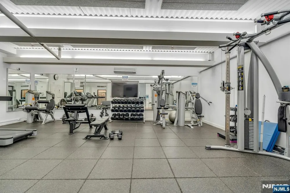 250 Gorge Road 10 J Cliffside Park, NJ 07010