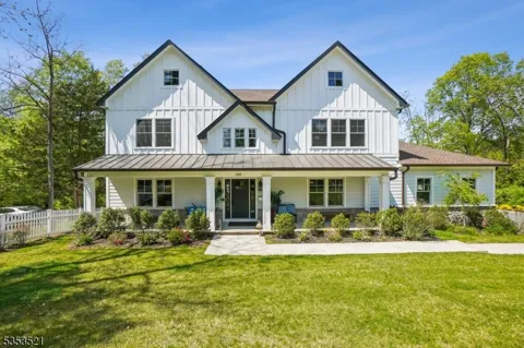 149 Ridgedale Ave