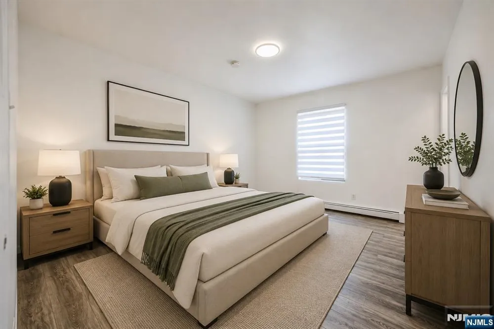 422 Halsted Street East Orange, NJ 07018