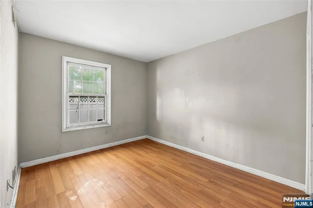 20 Mulford Court C0025 Roseland, NJ 07068