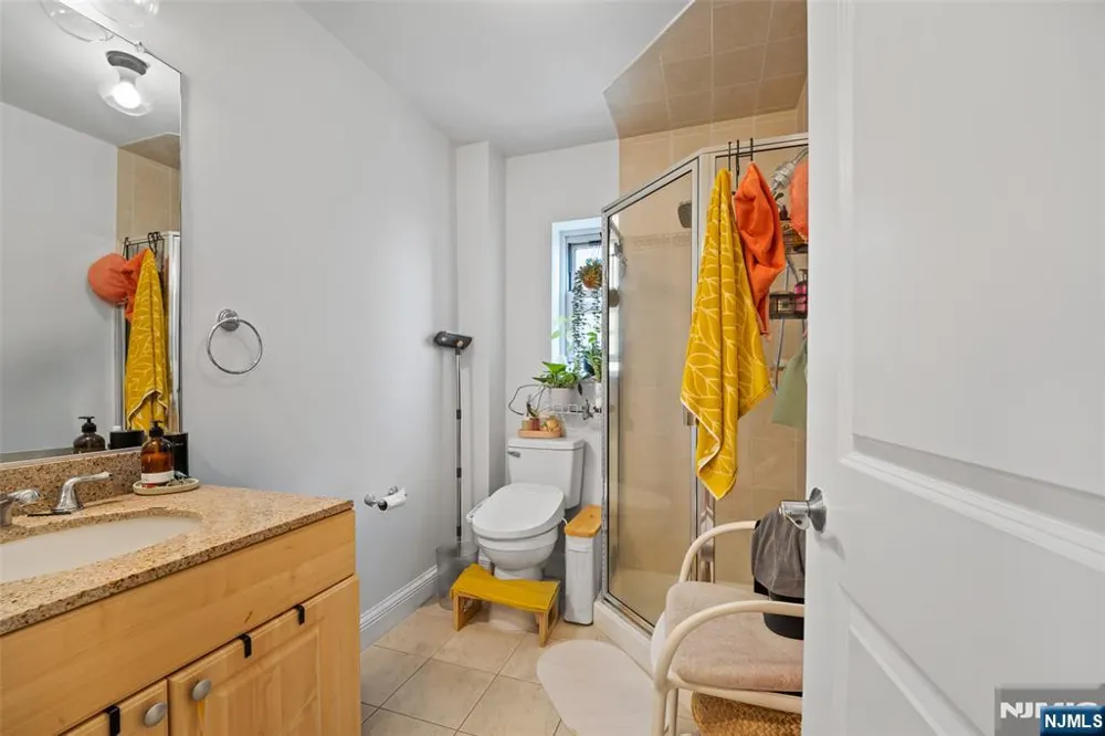 70 Munn Avenue 401 East Orange, NJ 07018