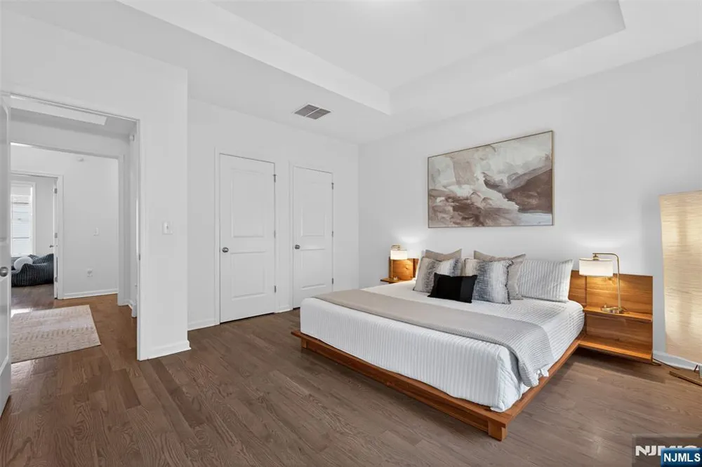 197 Roosevelt Drive Wood Ridge, NJ 07075