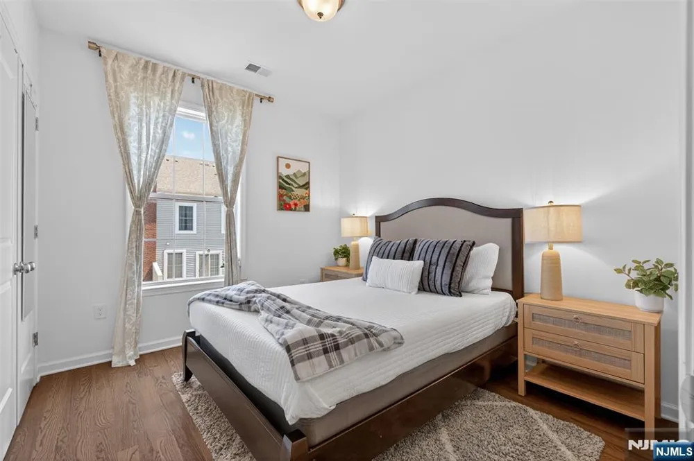 197 Roosevelt Drive Wood Ridge, NJ 07075