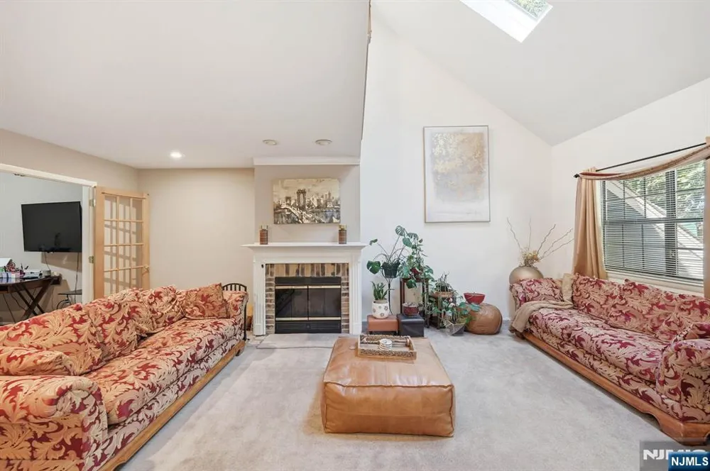 48 Beacon Hill Road D West Milford, NJ 07480