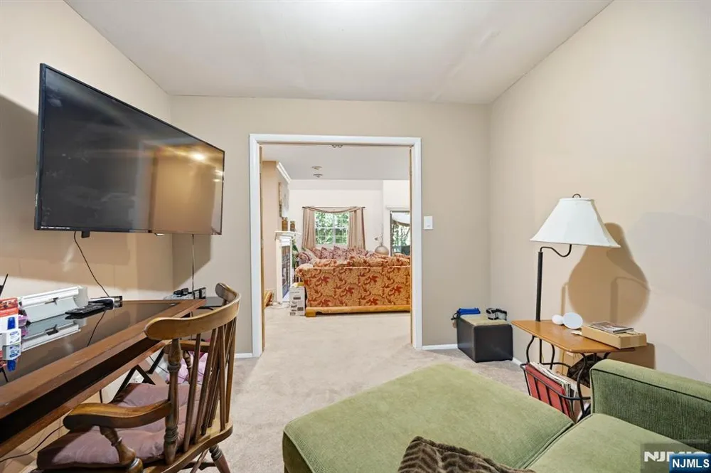 48 Beacon Hill Road D West Milford, NJ 07480
