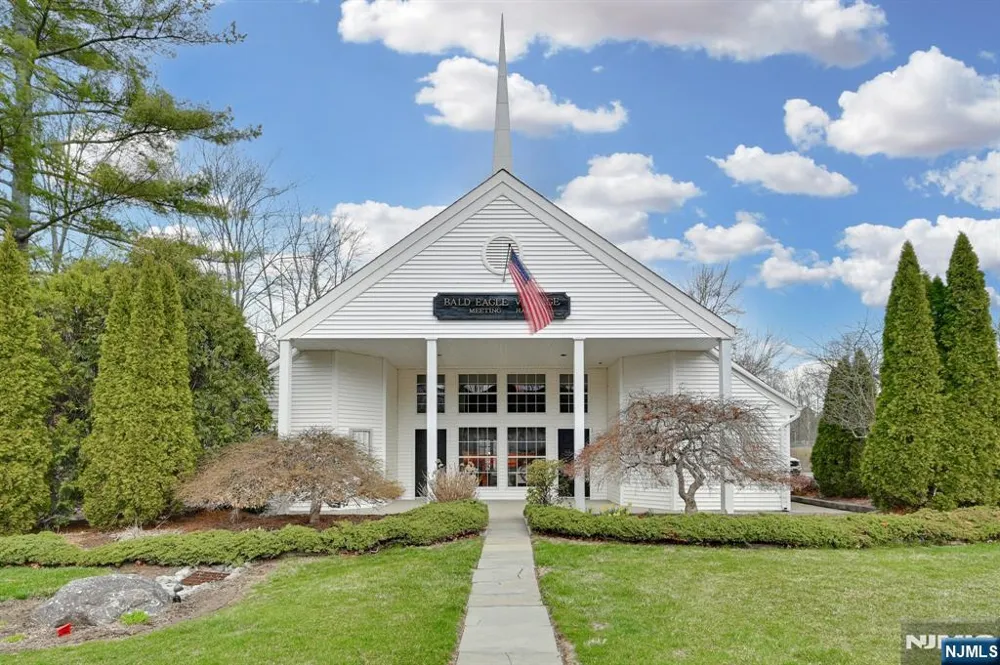 48 Beacon Hill Road D West Milford, NJ 07480