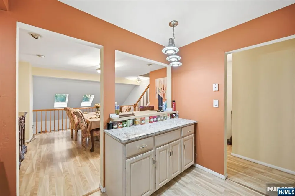 48 Beacon Hill Road D West Milford, NJ 07480