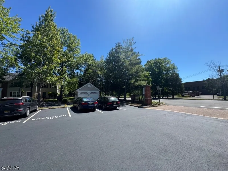 7 Sheffield Ct #7 Unit 7 North Brunswick, NJ 08902