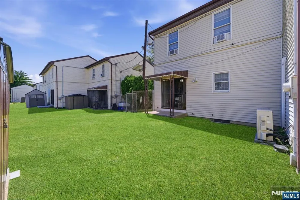 312 Littleton Avenue 804 Newark, NJ 07103