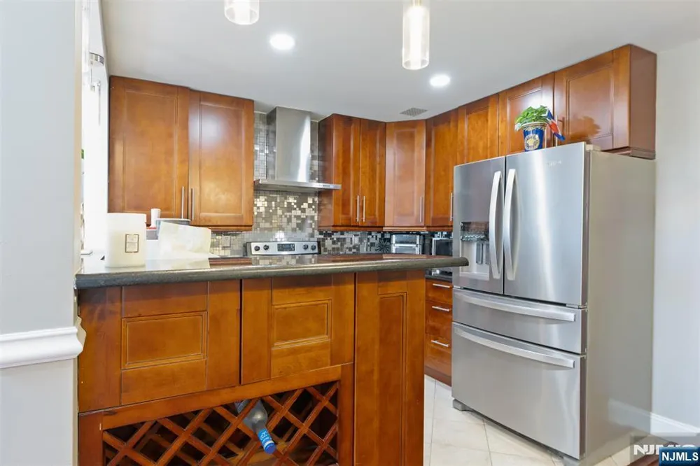 6501 Liberty Avenue F5 North Bergen, NJ 07047