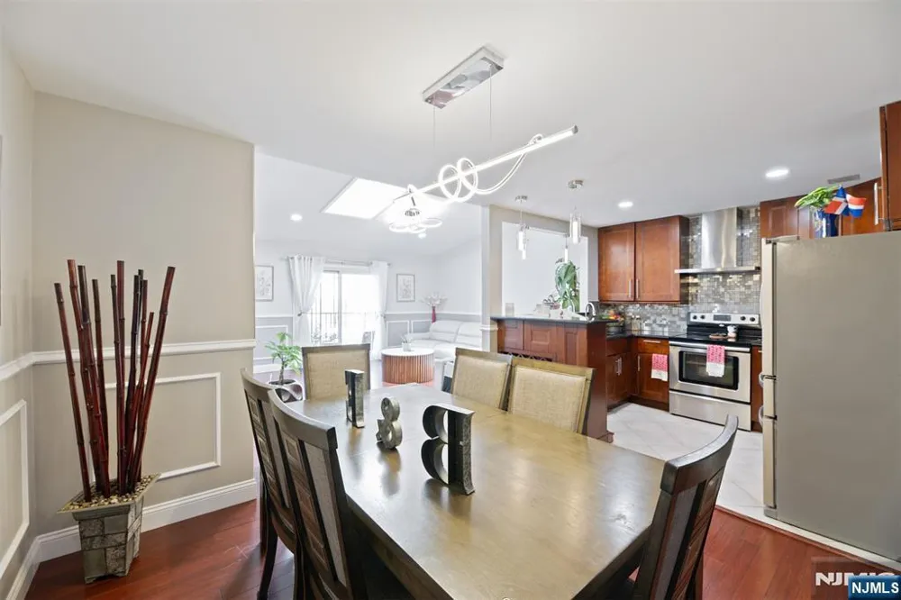 6501 Liberty Avenue F5 North Bergen, NJ 07047