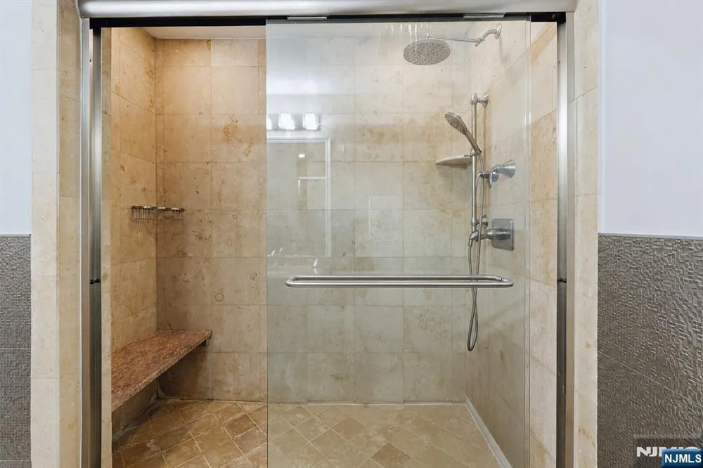 3315 The Plaza Tenafly, NJ 07670