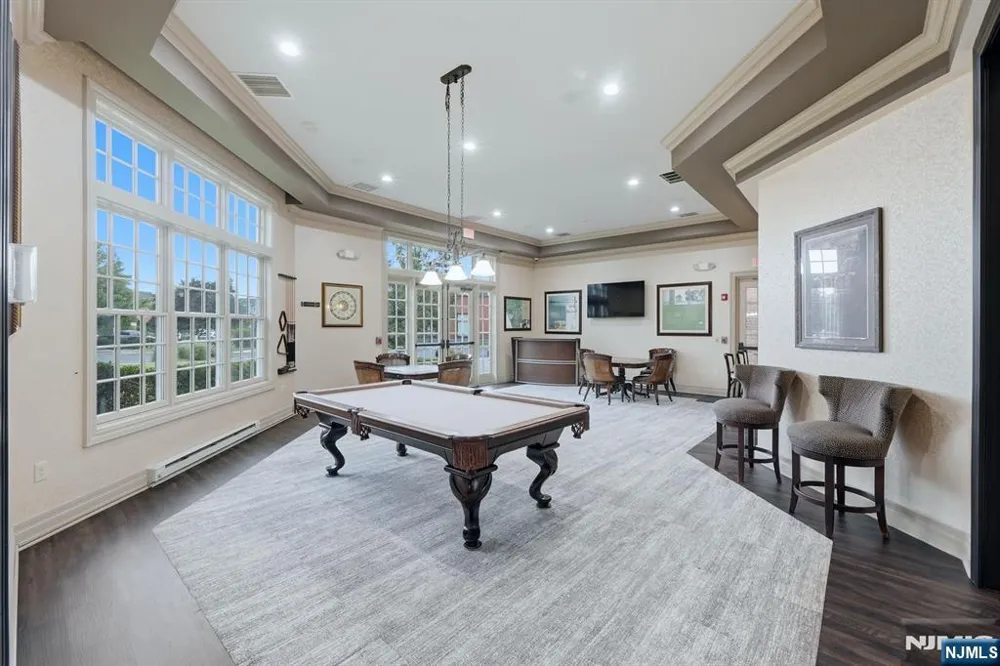 3315 The Plaza Tenafly, NJ 07670