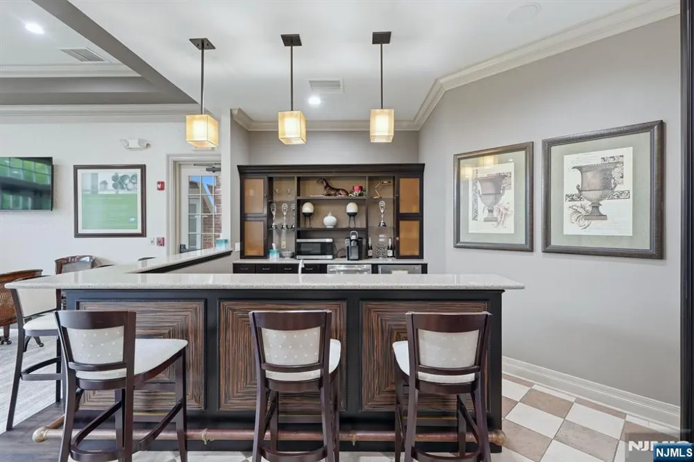 3315 The Plaza Tenafly, NJ 07670