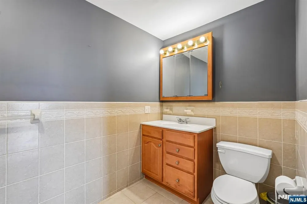 411-419 Chestnut 3 B Newark, NJ 07105
