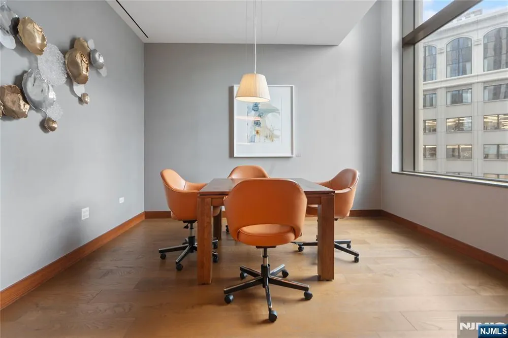 99 Hudson Street 2811 Jersey City, NJ 07302