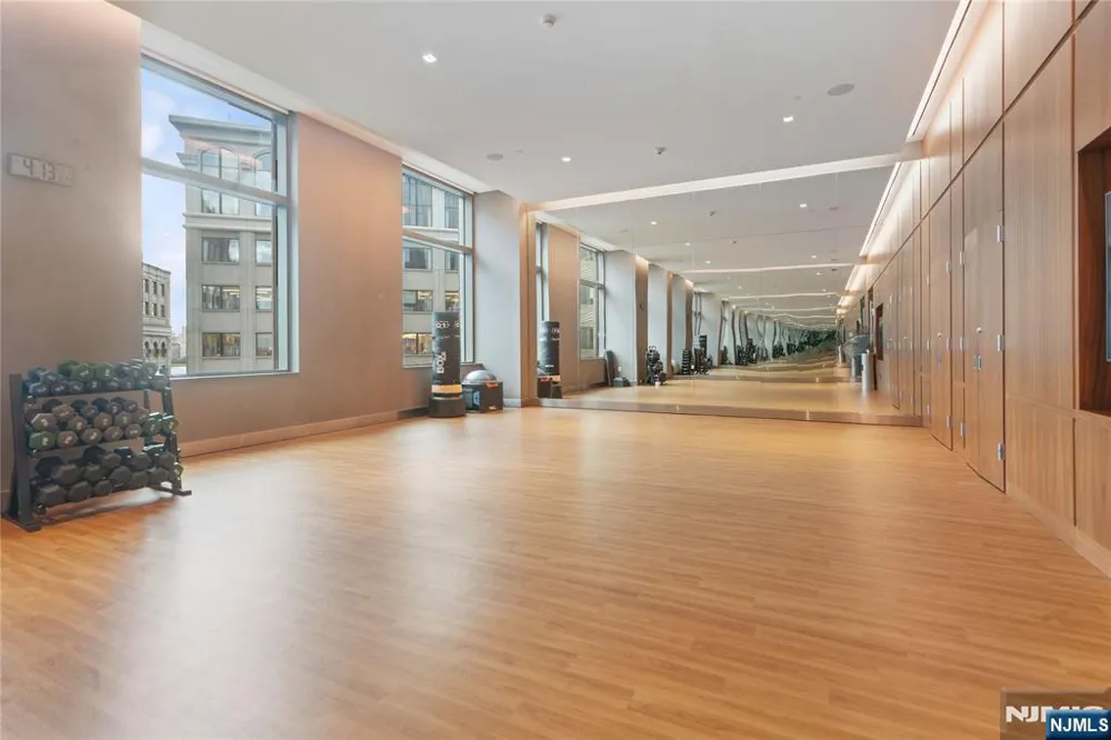 99 Hudson Street 2811 Jersey City, NJ 07302