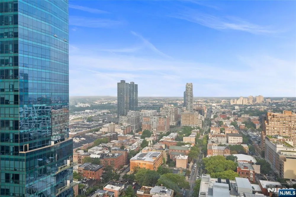 99 Hudson Street 2811 Jersey City, NJ 07302