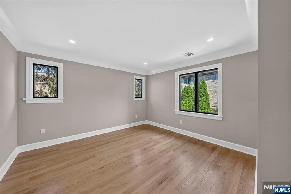 156 Morningside Lane A Palisades Park, NJ 07650