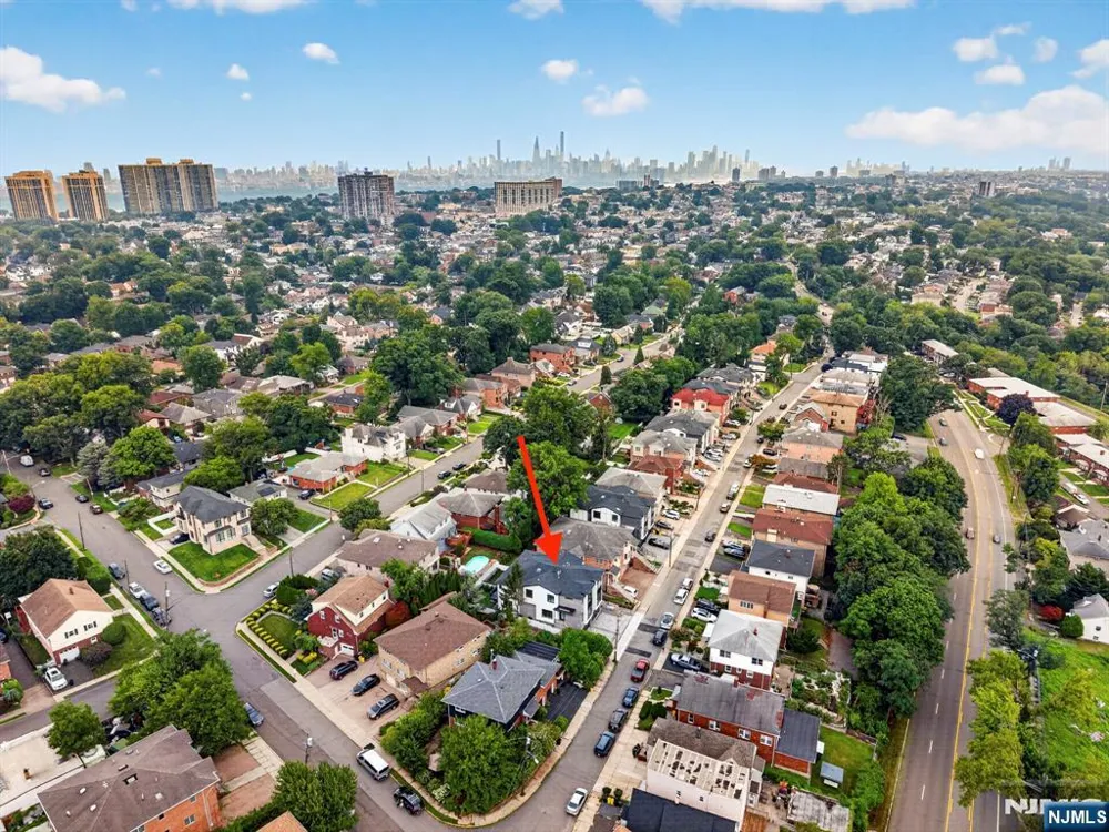 156 Morningside Lane A Palisades Park, NJ 07650