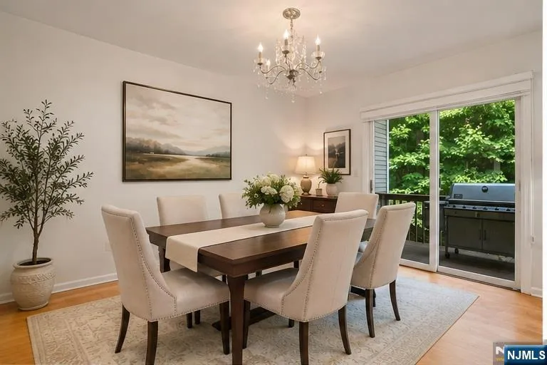 91 Lakeview Drive Old Tappan, NJ 07675