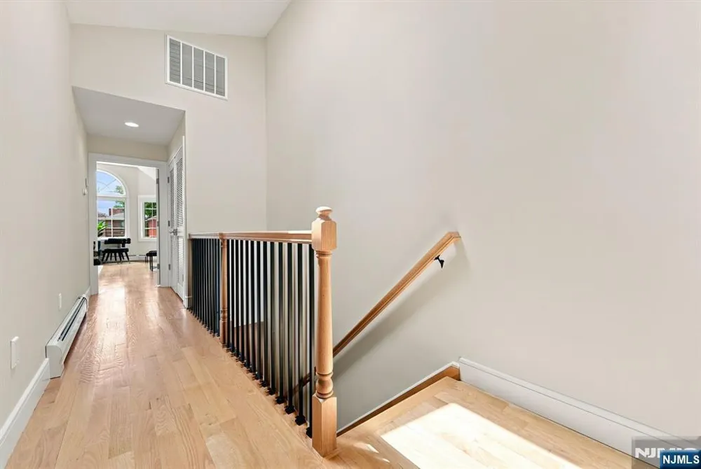 227 Lafayette Avenue B Cliffside Park, NJ 07010