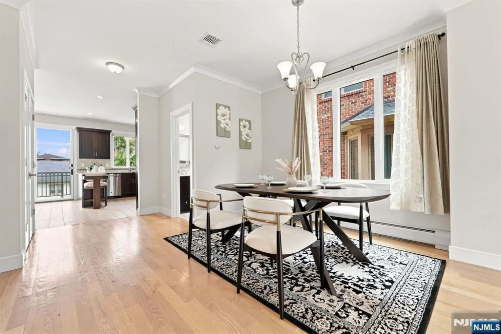 227 Lafayette Avenue B Cliffside Park, NJ 07010