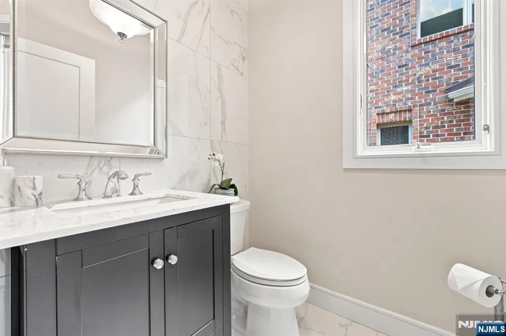 227 Lafayette Avenue B Cliffside Park, NJ 07010