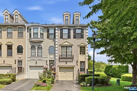 427 Hartford Drive 4028