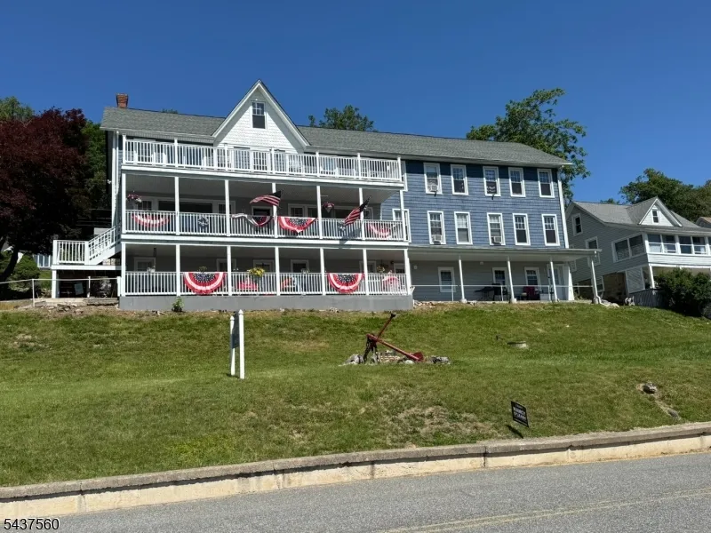144 Lakeside Dr #5 Unit 5 Liberty, NJ 07823
