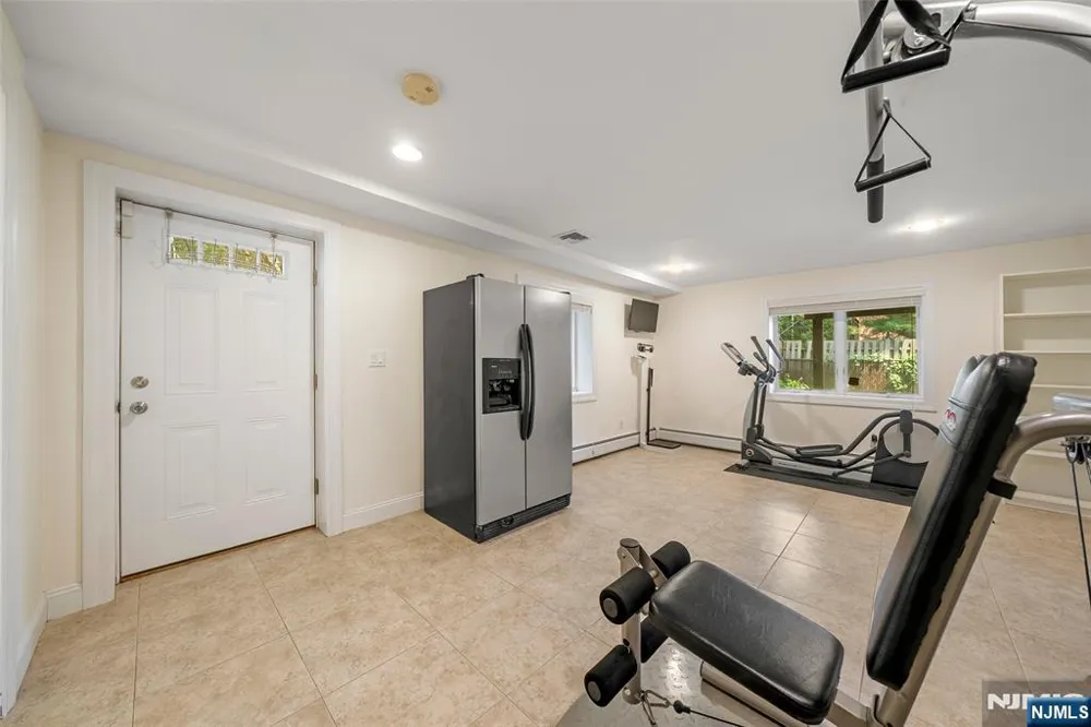 233 Knox Avenue C0001 Cliffside Park, NJ 07010