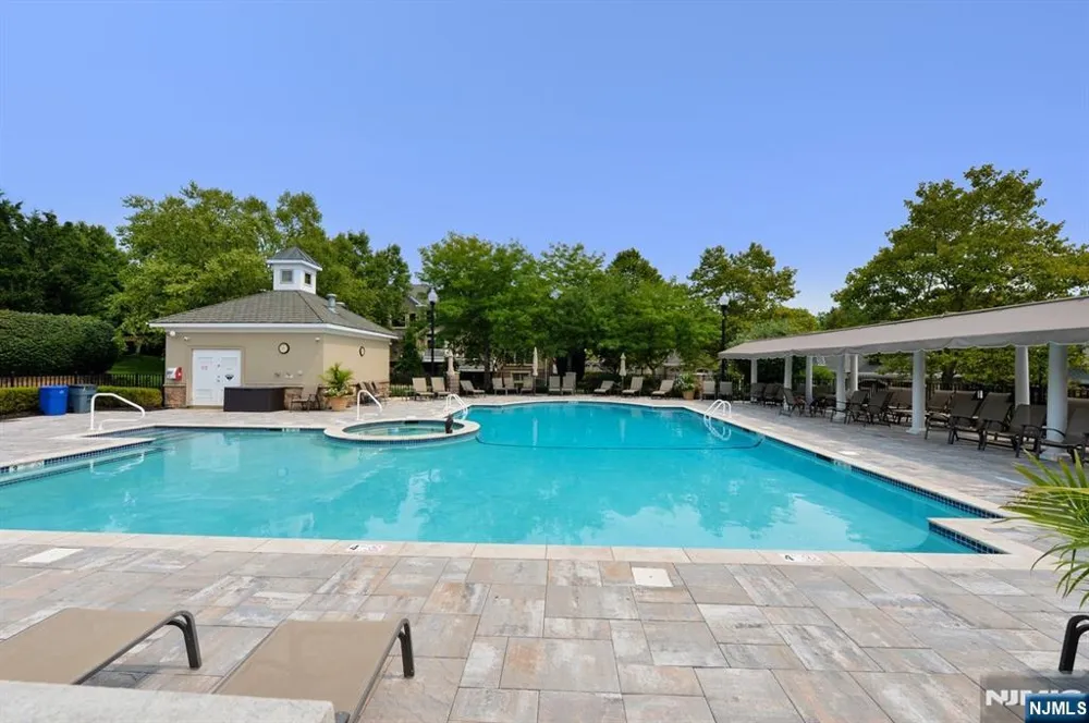 99 Windsor Lane Ramsey, NJ 07446