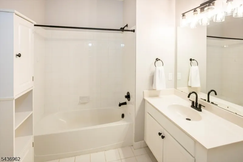 5405 Sanctuary Blvd #5405 Unit 5405 Riverdale, NJ 07457