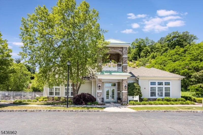 5405 Sanctuary Blvd #5405 Unit 5405 Riverdale, NJ 07457
