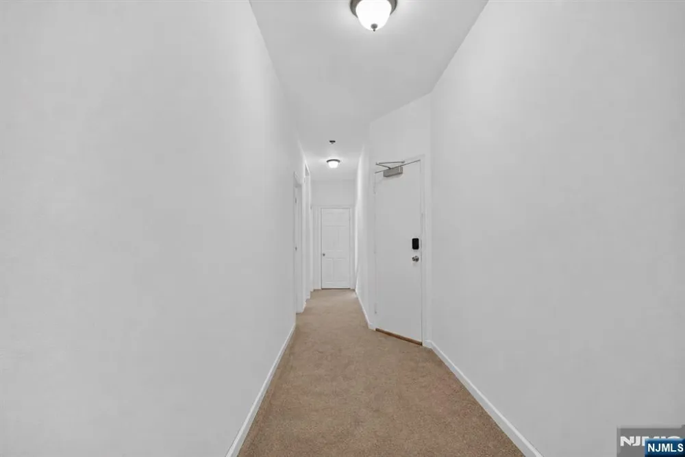 133 Maple Avenue 303 East Orange, NJ 07017