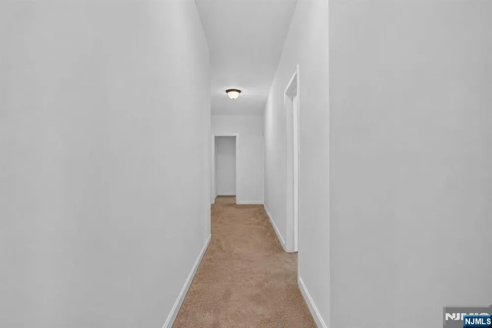 133 Maple Avenue 303 East Orange, NJ 07017