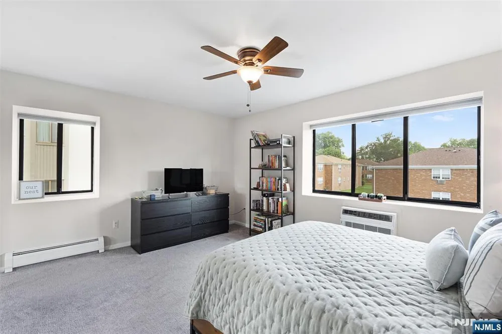 102 West Ridge Mews Wood Ridge, NJ 07075