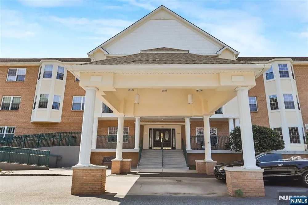 401 Dercole 211 Norwood, NJ 07648