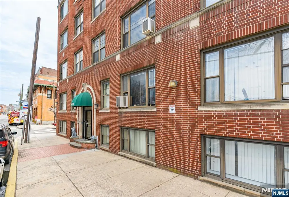 1870 John F Kennedy Boulevard 4F Jersey City, NJ 07304