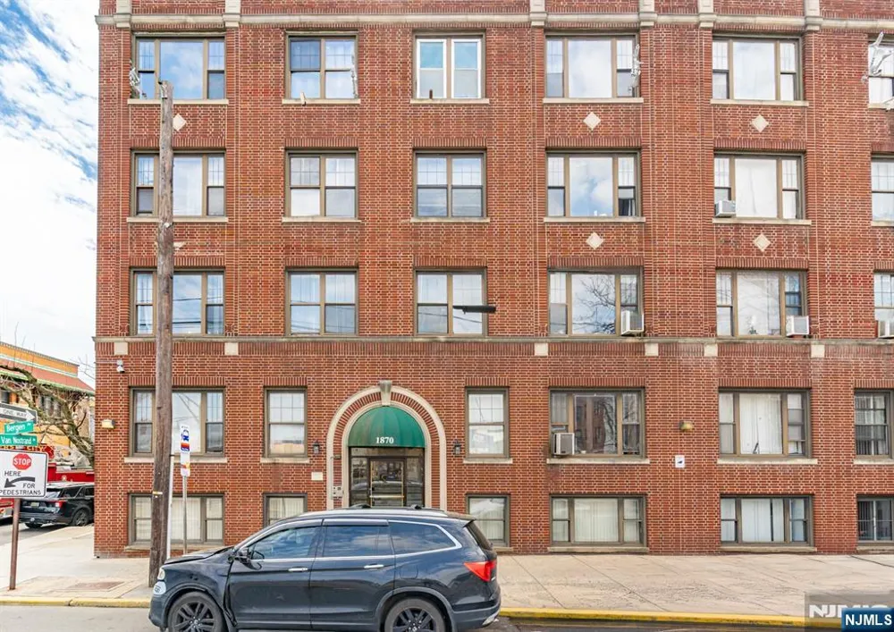 1870 John F Kennedy Boulevard 4F Jersey City, NJ 07304